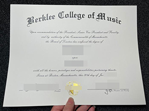 伯克利音乐学院毕业证-1