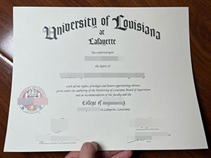 路易斯安那大学拉法叶分校文凭-1