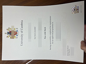 坎布里亚大学文凭-1