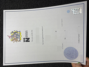 北安普顿大学毕业证-1